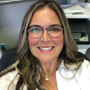 Meet your Posher, Stacey